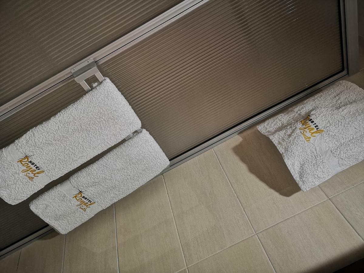 Hotel Royal Suite Манісалес Екстер'єр фото